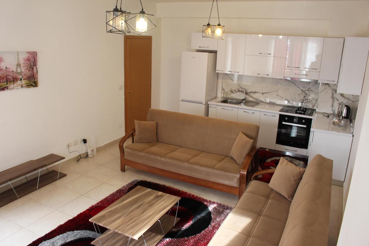 City Center Luxurious Apartment Shkodër Buitenkant foto